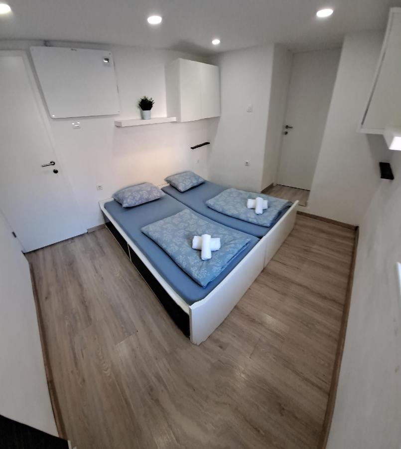 City & Sea Apartment Koper Exteriör bild